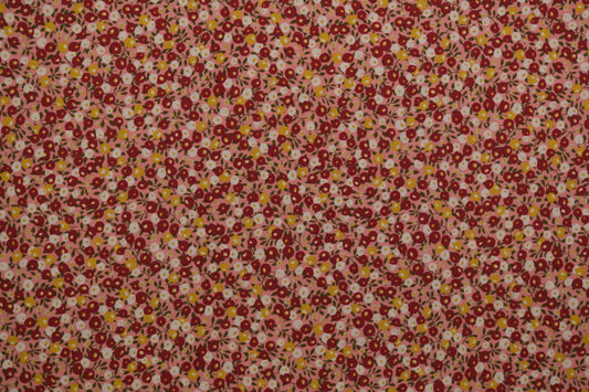 Baumwollstoff Ditsy-Blumen Pink Rot – Nahaufnahme des Musters metrware