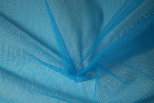 Feiner Tüll in Azurblau – vielseitig einsetzbar für kreative Nähideen
