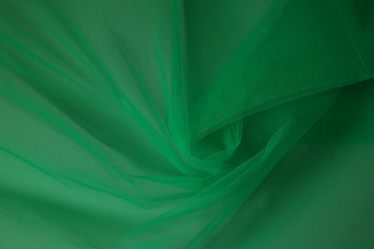 Feiner Tüll in Grasgrün – vielseitig einsetzbar für kreative Nähideen