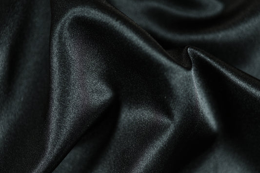 Klassischer Satin Stoff schwarz glÀnzend 140cm