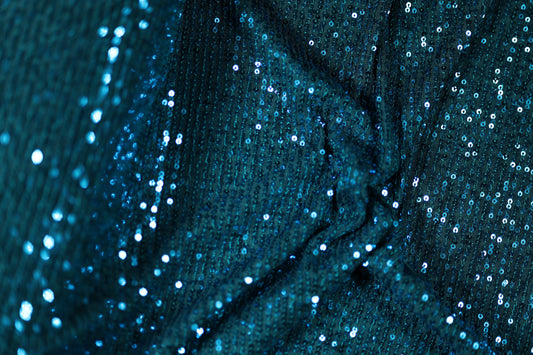 Paillettenstoff in Petrolfarbe – perfekt für Abendkleider