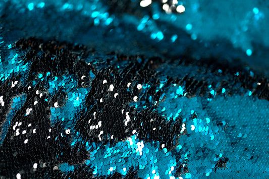 Pailletten – Türkis – glamouröser Effekt für Abendmode