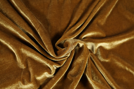 Modestoff in Goldgelb – weicher Samt mit edler Optik