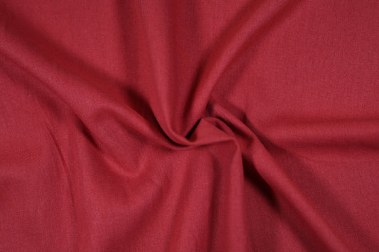 Rubinroter Stoff aus Leinen-Viskose-Mix