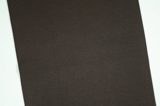 Dunkelbrauner Bündchenstoff mit Rippstruktur – robust und angenehm zu tragen