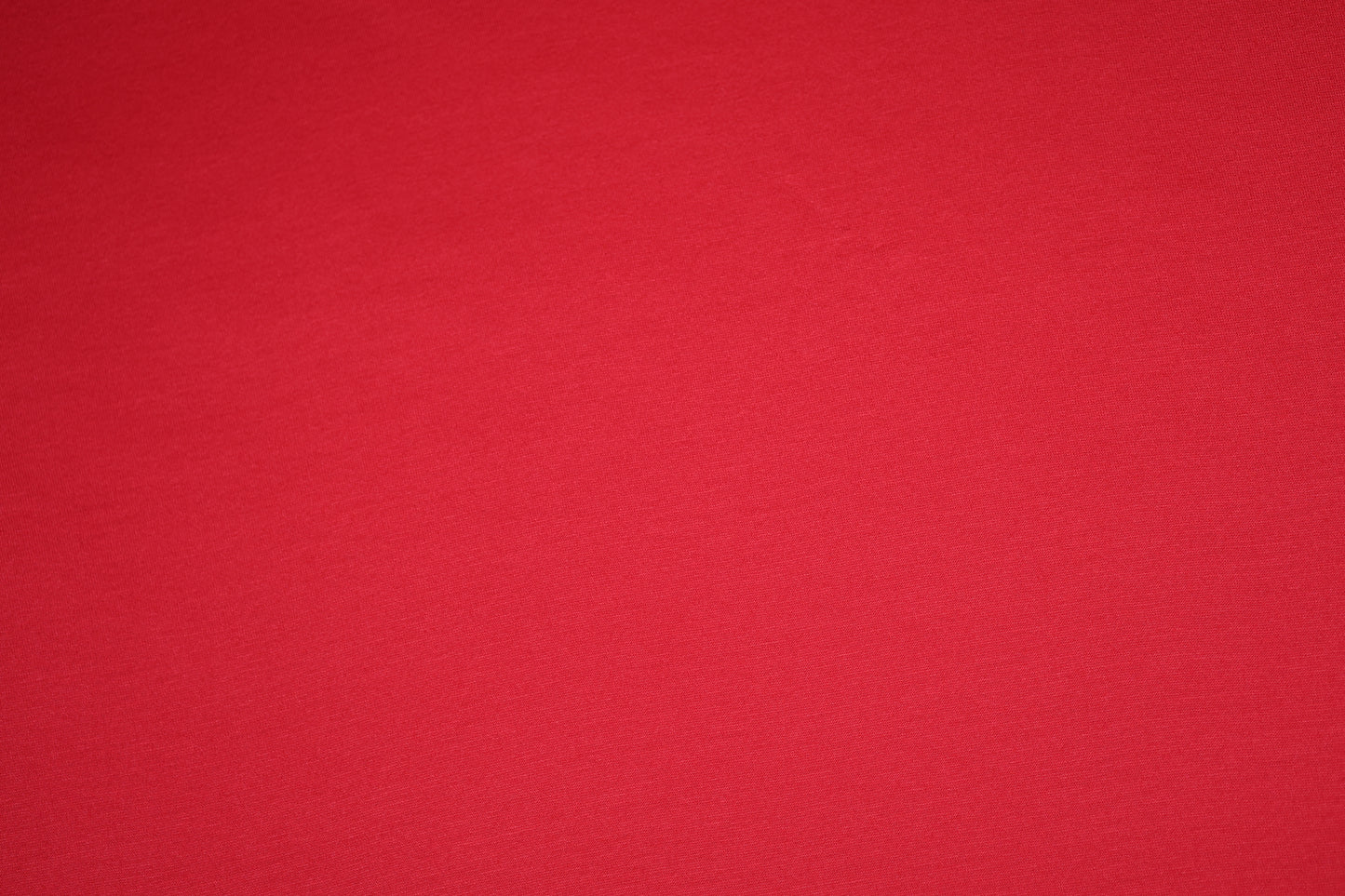 Weicher Baumwolljersey in leuchtendem Rot