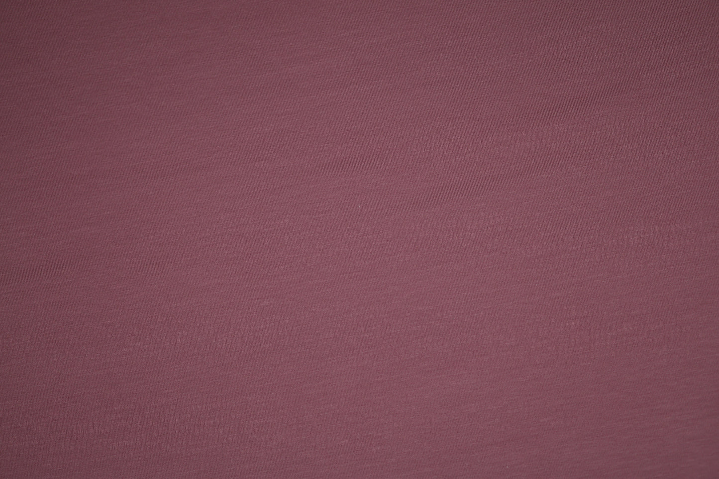 Detailaufnahme: elastischer Baumwolljersey in Altrosa
