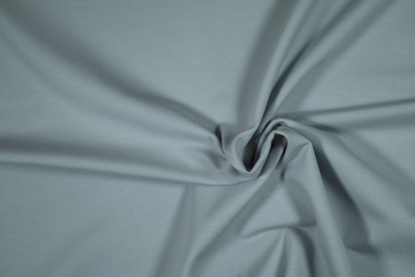 Silbergrauer Baumwolljersey – neutral & pflegeleicht für Basics