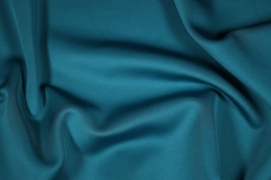 Hochwertiger Skuba Jersey Stoff – ideal für enganliegende Kleidung in Türkisblau