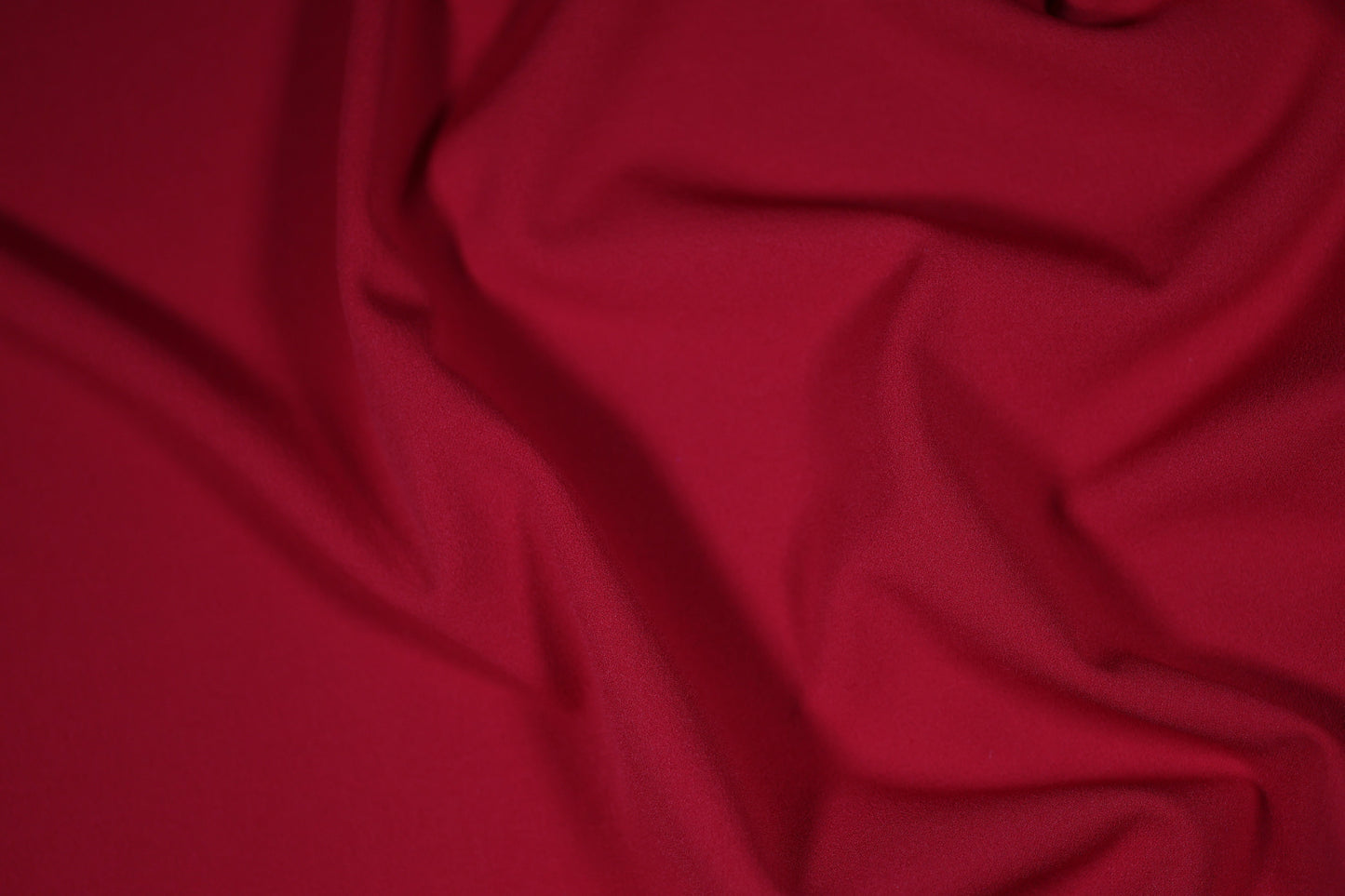 Roter Twin Jersey – bequem, atmungsaktiv und formstabil