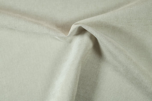 Strapazierfähiger Bezugstoff in Sandbeige – moderne Struktur für Inneneinrichtung