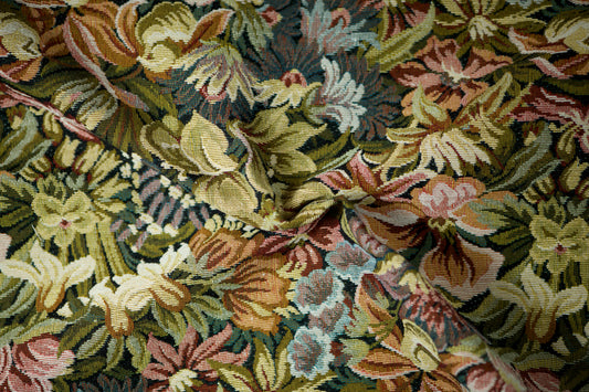 Detailansicht von Möbelstoff – Tropisches Blumenmuster – fein gewebt