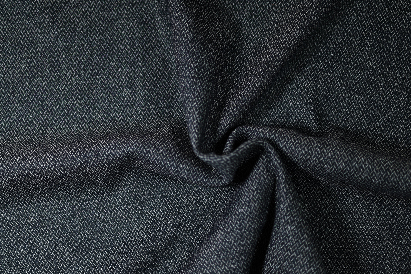 Eleganter Mittelgrauer Wollstoff mit feinem Muster – perfekt für Businessmode