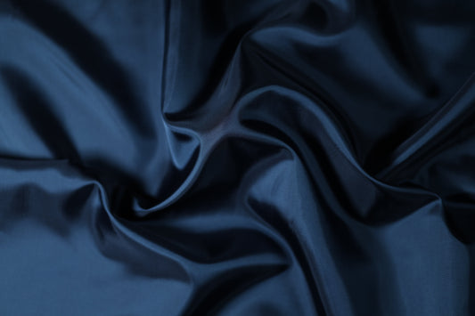 Edler Futterstoff in Nachtblau für Jacken und Mäntel