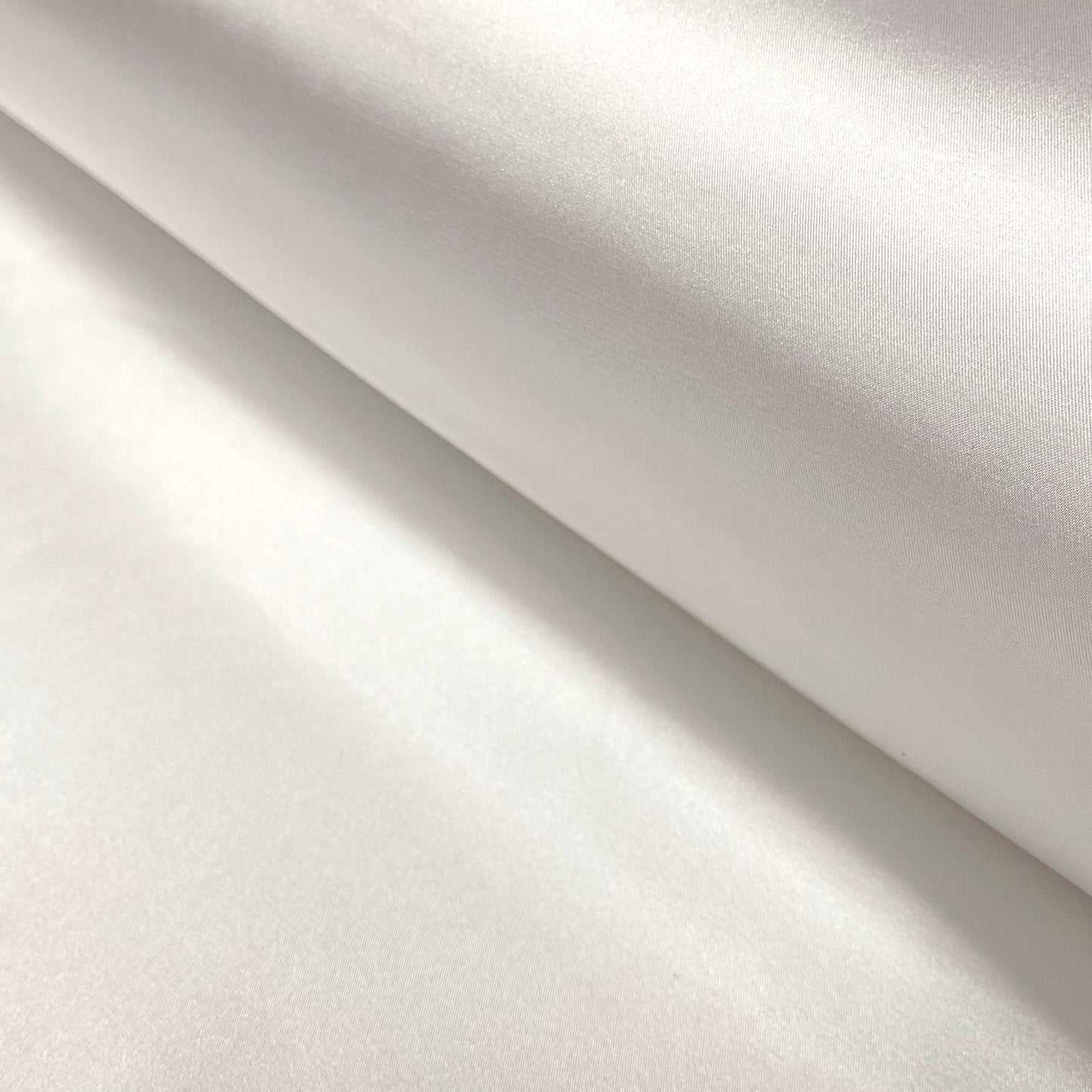 Satin Stretch Stoff Wollweiß