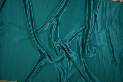 Glänzender Viskose-Satin in Petrol für elegante Nähprojekte