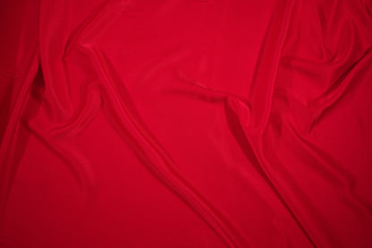 Intensiv roter Viskose-Satin mit fließendem Fall für festliche Kleidung