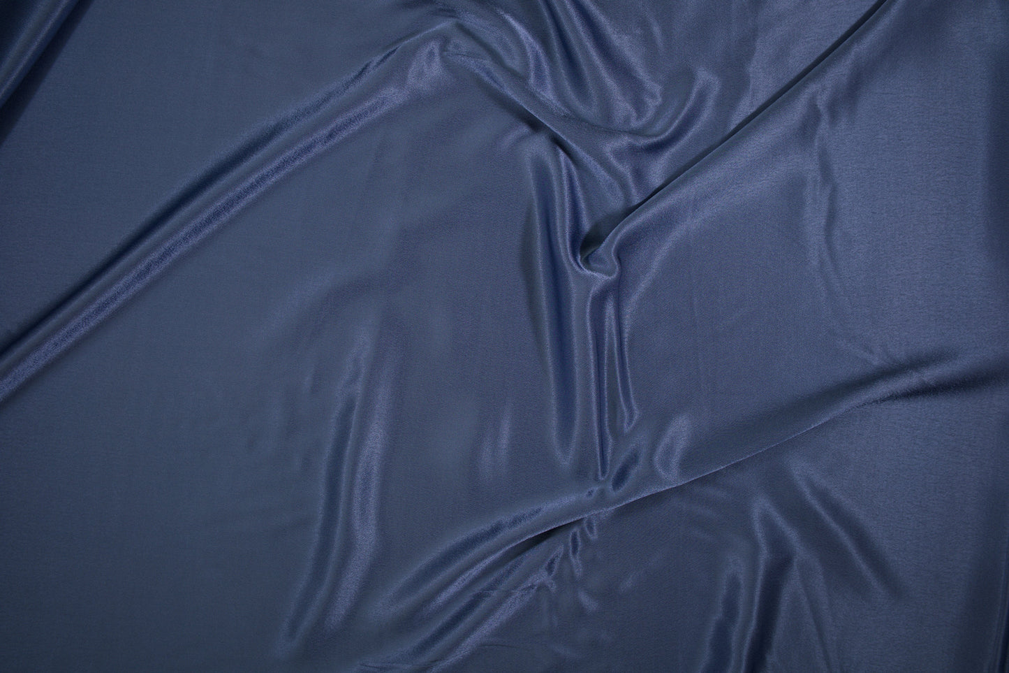 Satin Viskose uni Dunkelblau – edler dunkelblauer Satinstoff