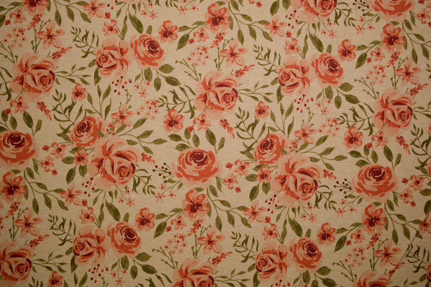 Detailansicht Baumwollmischgewebe mit Rosen und Blättern