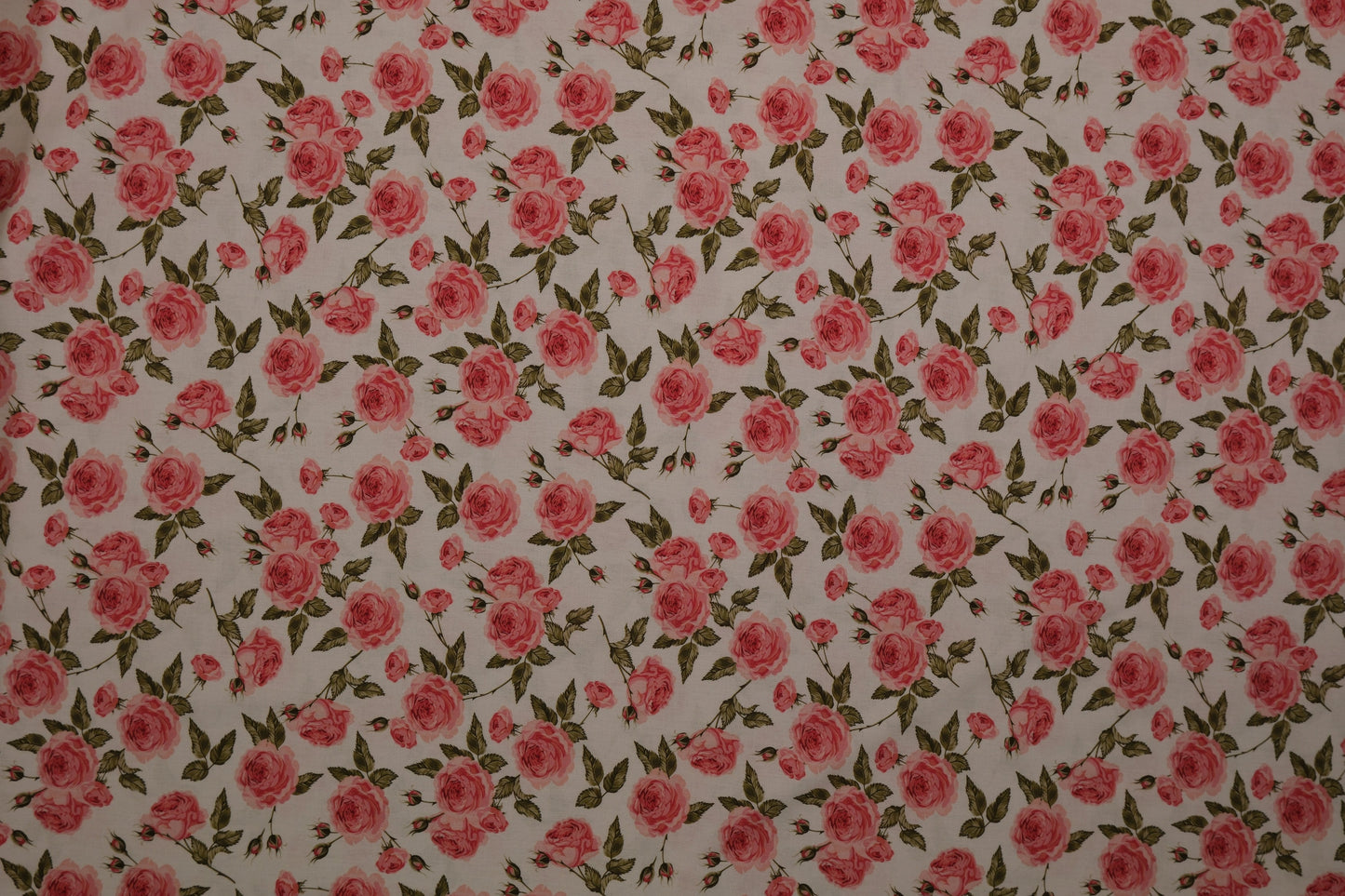 Close-up Baumwolldruck Rosen Rosa – feine Webware 140 cm breit für romantische Nähprojekte