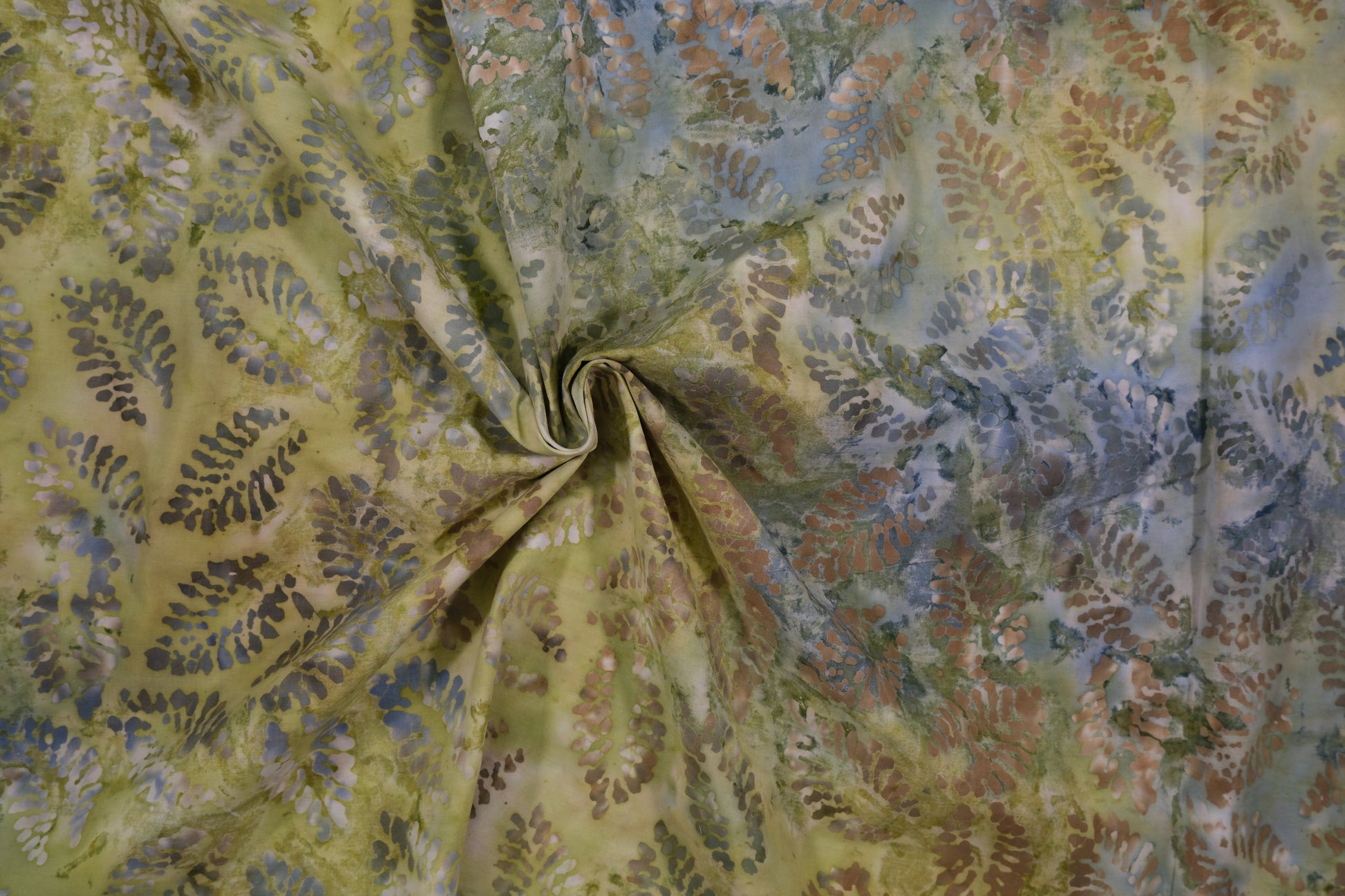 Batik Baumwollstoff Natur – ideal für kreative Näh- und Quiltprojekte