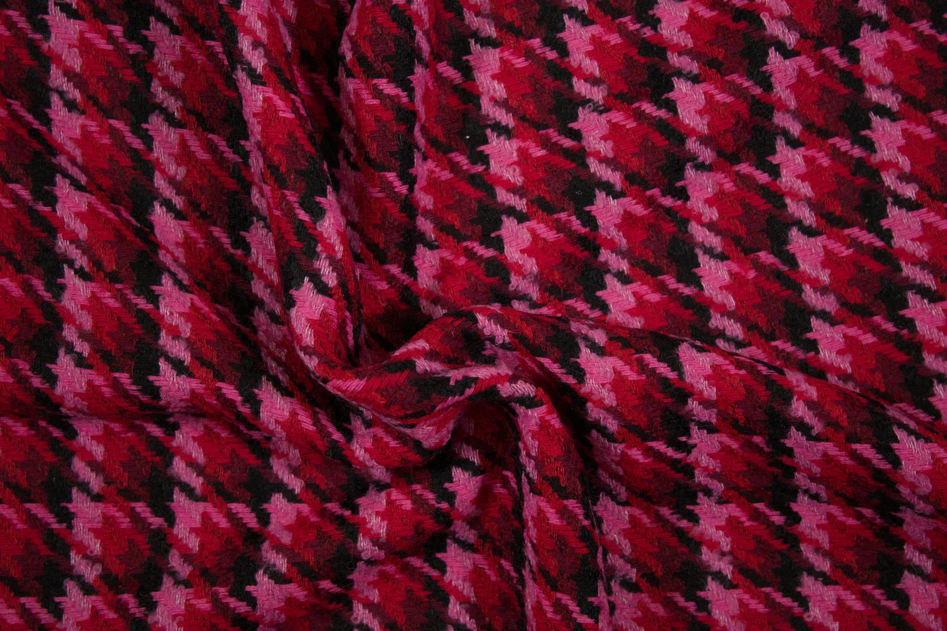 Wollmix Hahnentritt Stoff in Rot und Pink – warmer Mantelstoff mit klassischem Muster