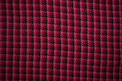 Wollstoff mit klassischem Hahnentritt-Muster in Grau, Bordeaux, Blau und Braun - Metrware Materialqualität 140cm