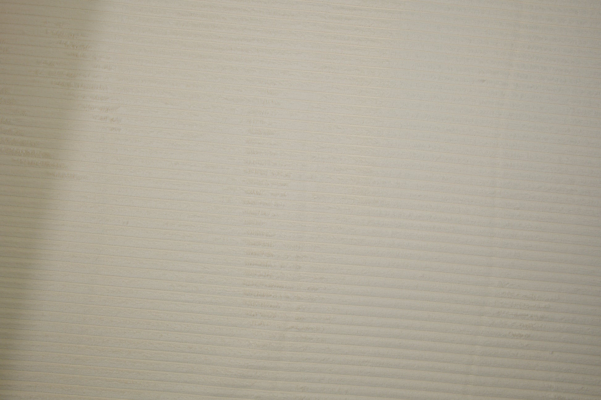 Heller Cord Möbelstoff in Creme – weicher Polsterstoff mit Rippenstruktur 140 cm breit Meterware