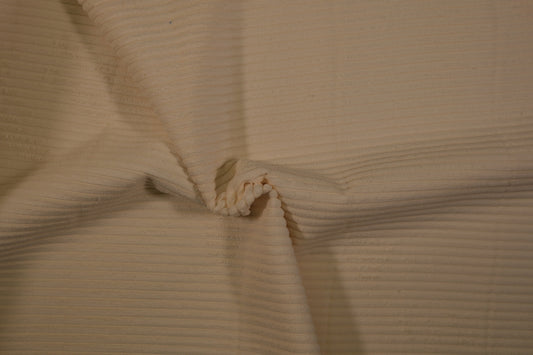 Heller Cord Möbelstoff in Creme – weicher Polsterstoff mit Rippenstruktur