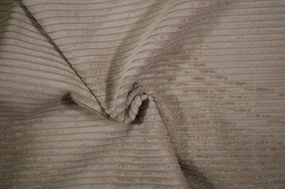 Cord Möbelstoff in Taupe mit weicher Rippenstruktur – ideal für Sofa und Sessel