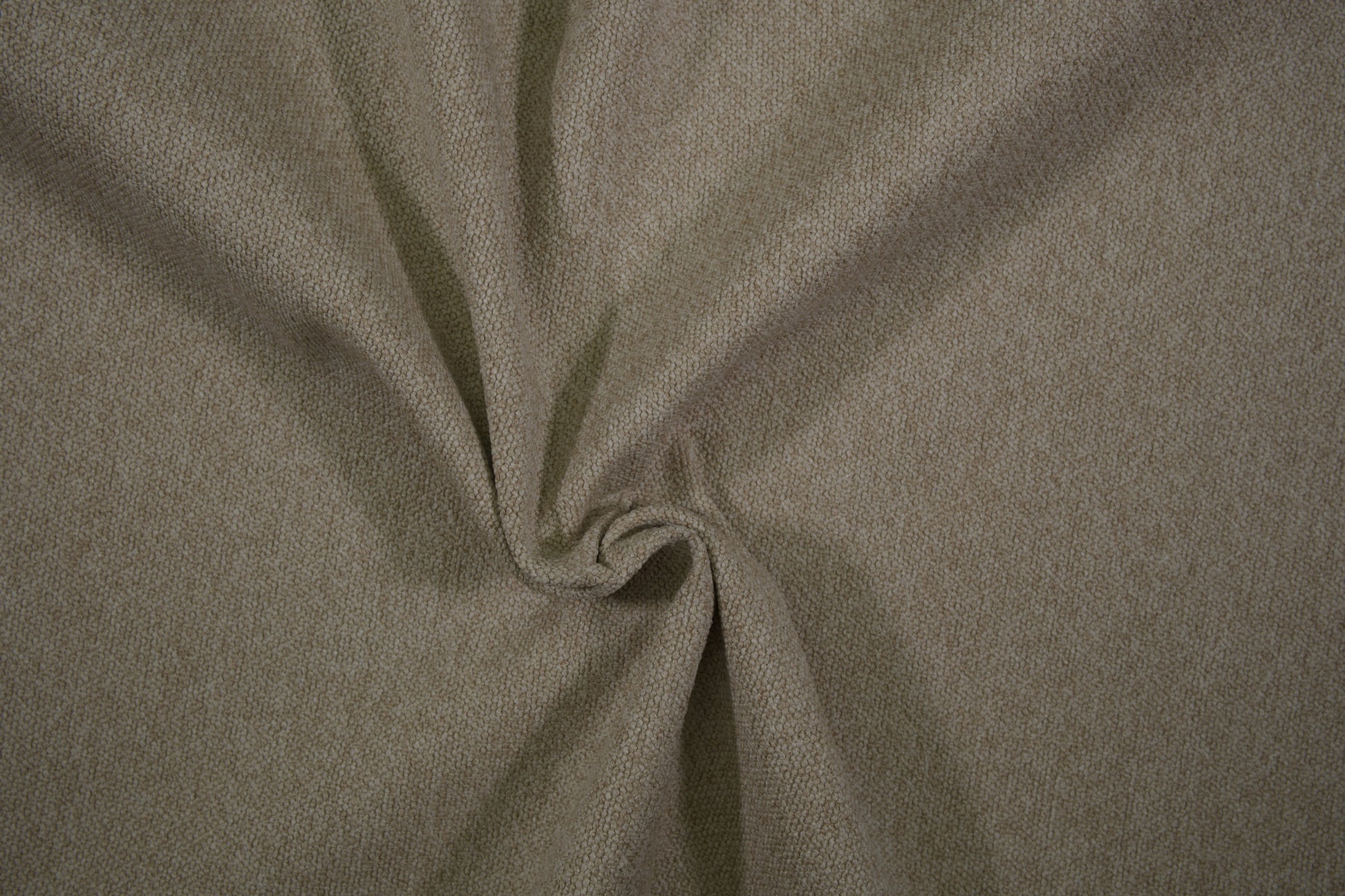 Möbelstoff Bouclé in Sandbeige als Polsterstoff für Sofa und Sessel 140 cm breit Meterware
