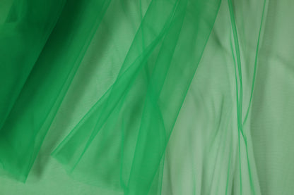 Feiner Tüll in Grasgrün – vielseitig einsetzbar