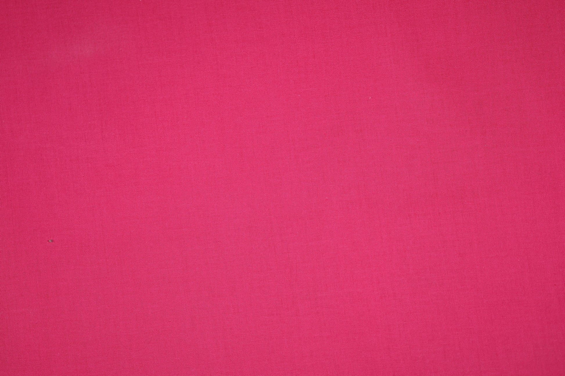 Einfarbiger Baumwollstoff in Fuchsia Pink – ideal für Kleidung, Accessoires und Dekoration