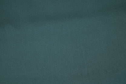 Klassischer Baumwollstoff in dunklem Grün – robust & universell