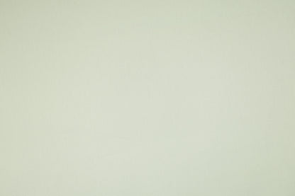 Naturweißer Canvas Stoff – vielseitig und stabil