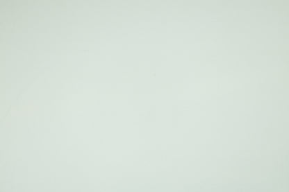 Canvas in Weiß – klassisch und stabil