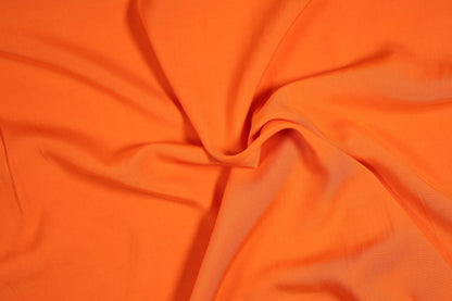 Leichter Viskosestoff in Signalorange – ideal für Kleider und Blusen