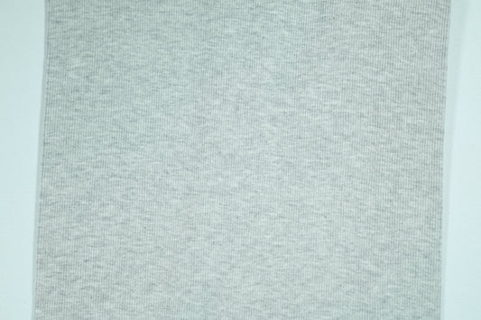 Weicher Bündchenstoff in Hellgrau – ideal für Baby- und Freizeitmode