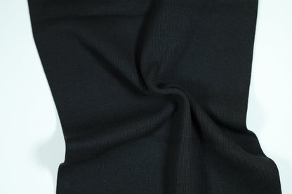Schwarzer Bündchenstoff aus Baumwolle – elastisch und ideal für Saumabschlüsse