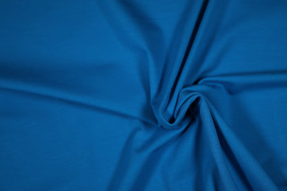 Baumwolljersey in intensivem Royalblau für sportliche Mode