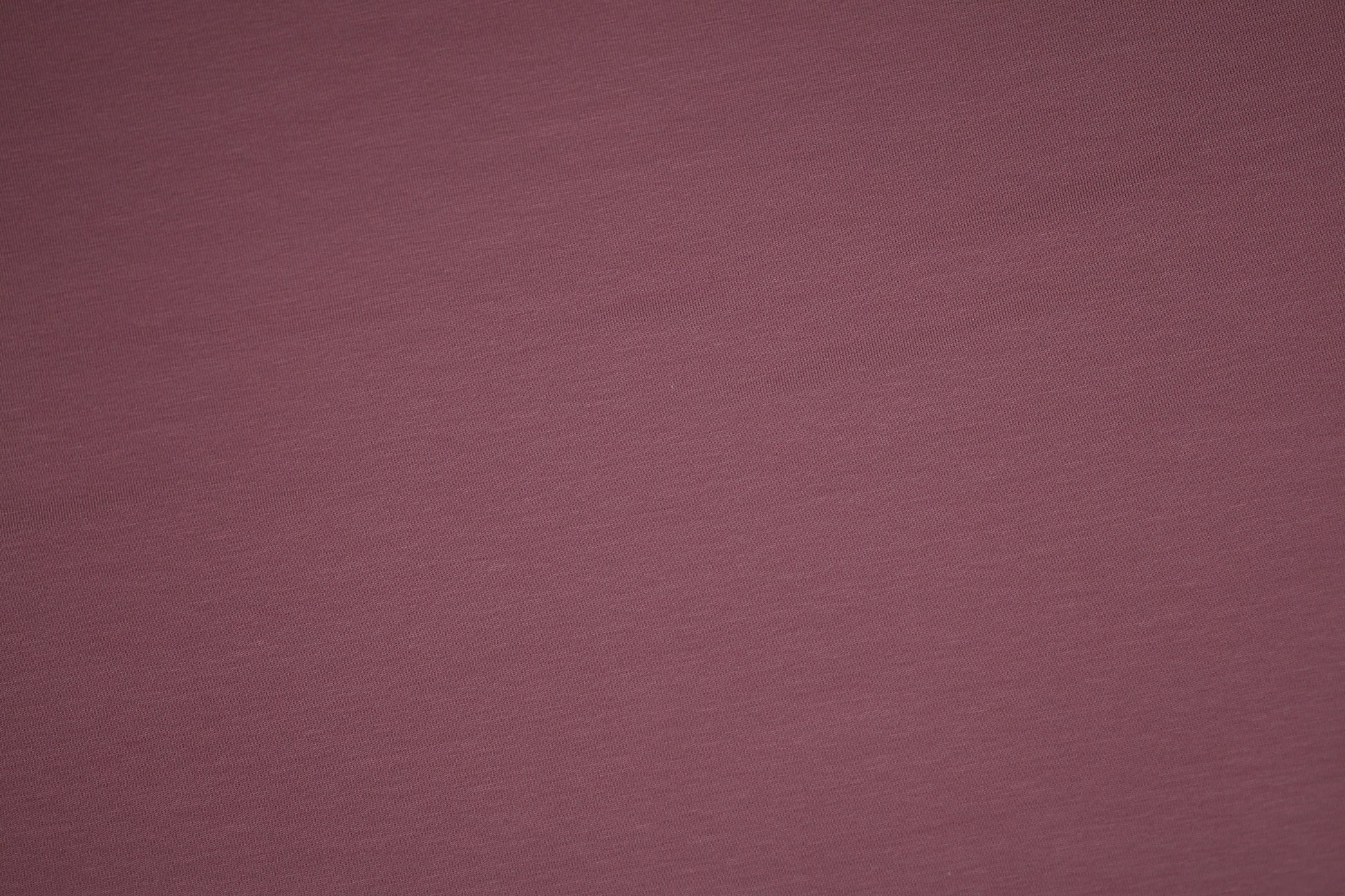 Detailaufnahme: elastischer Baumwolljersey in Altrosa