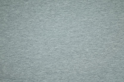Hellgrauer Baumwolljersey – neutraler Farbton für Alltagsmode