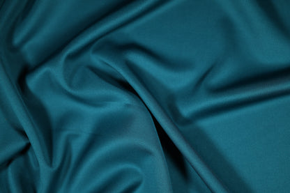 Hochwertiger Skuba Jersey Stoff – ideal für enganliegende Kleidung in Petrolblau