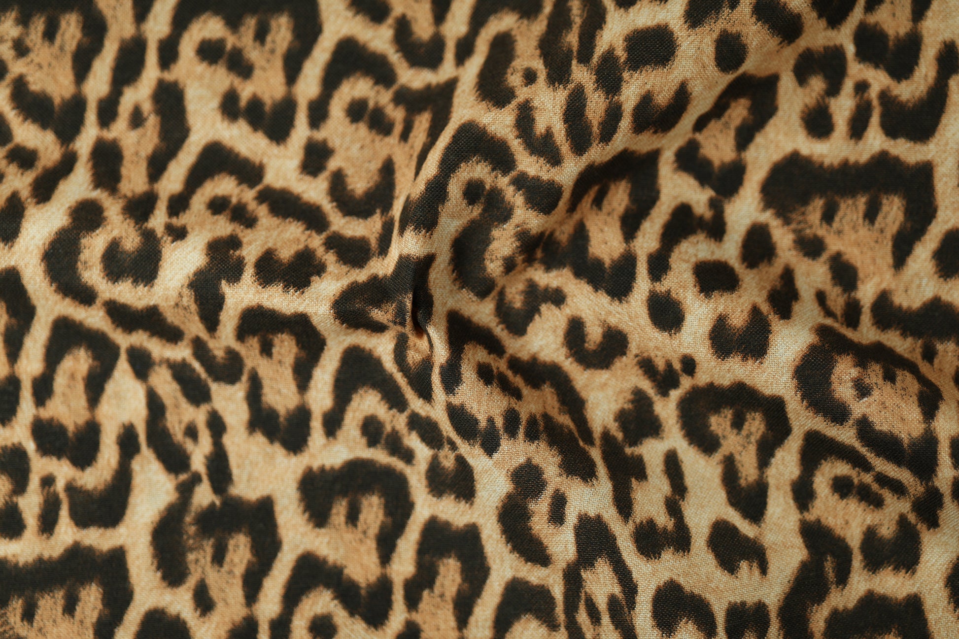 Vorhangstoff – Leo Natur – weicher Stoff mit ansprechendem Design in Goldbraun