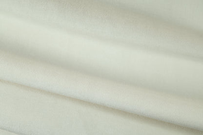 Möbelstoff in Naturweiß – ideal für Polstermöbel und Dekoration