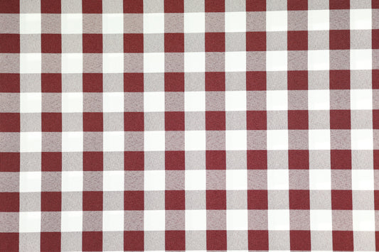 Detailansicht von Polyester Krierte – Bordeaux Karo – edle Optik in Bordeaux