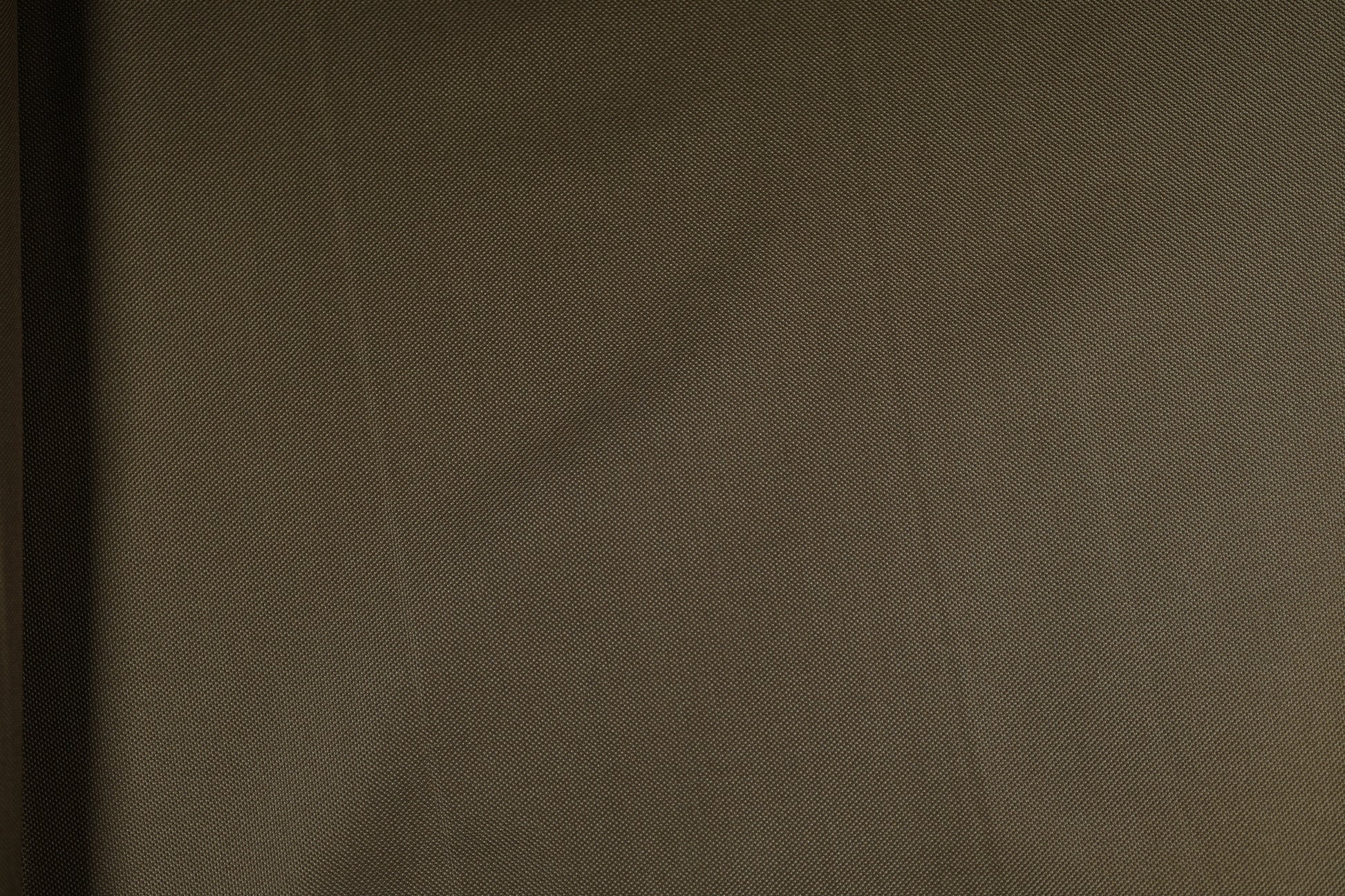 Khaki Outdoorstoff – wasserdicht & strapazierfähig